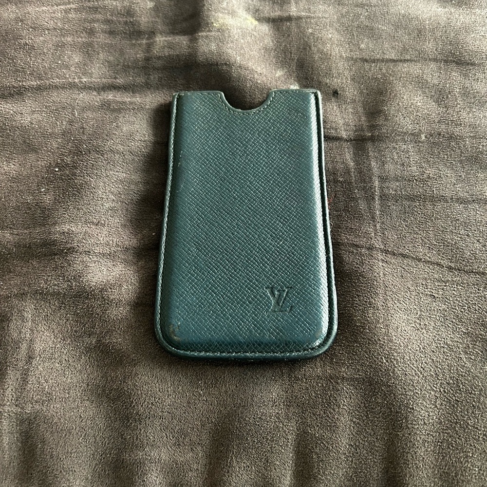 Louis Vuitton Luxury Navy Blue Phone Sleeve Damier